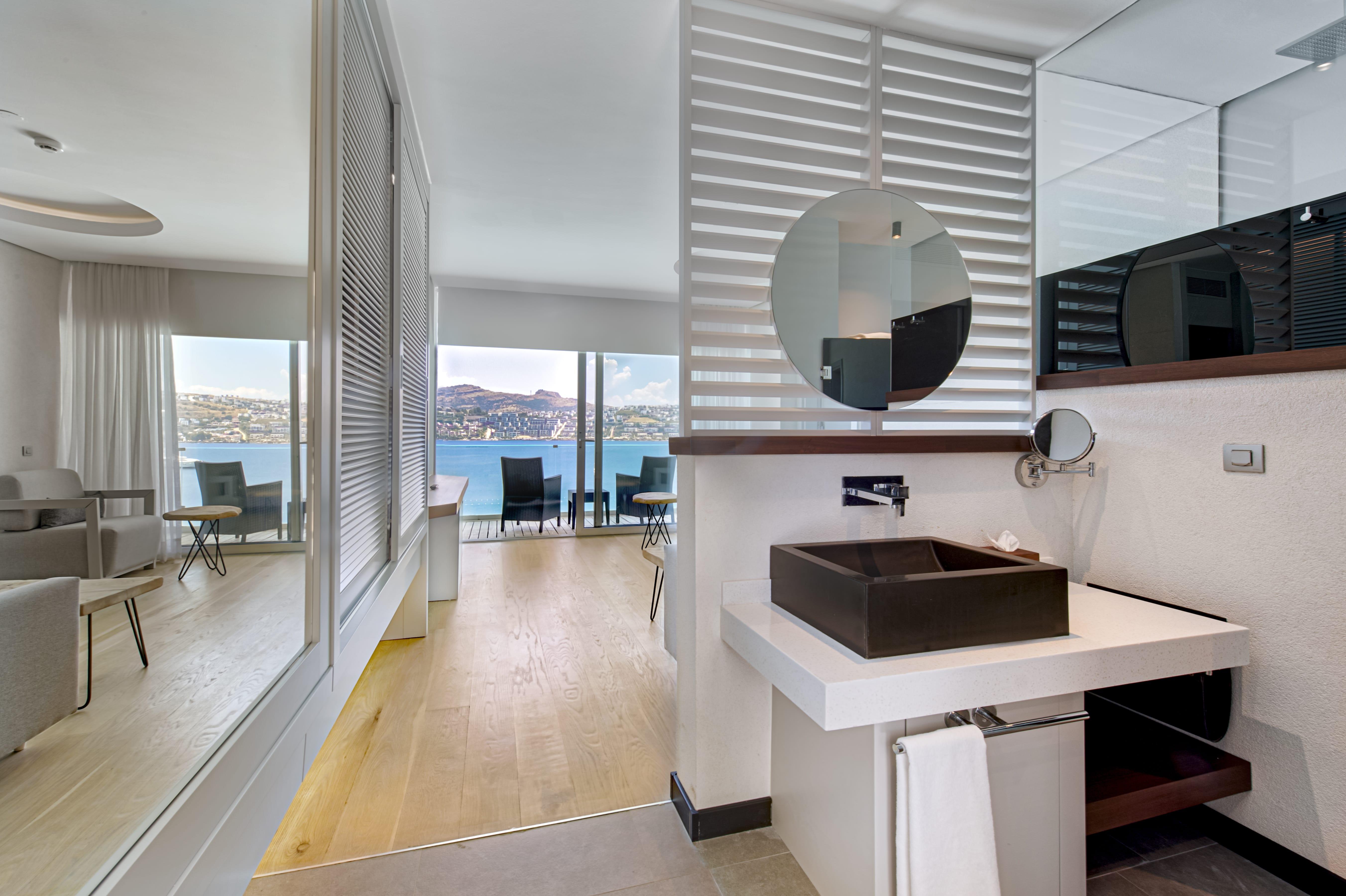 Cape Bodrum Luxury Hotel & Beach Гюндоган Екстериор снимка Suite
